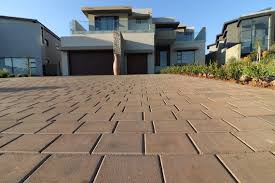 Best Driveway Pressure Washing  in Sardis City, AL